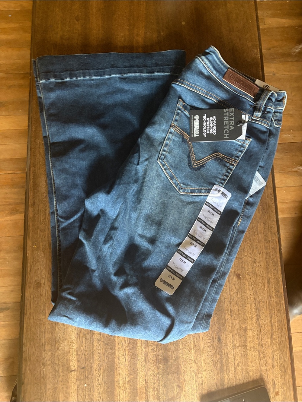 Slim Straight Women’s Jeans in Deep Indigo Stretch